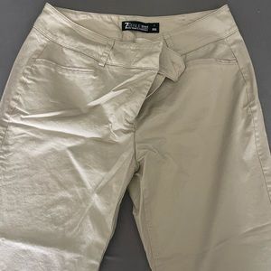 New York & Company cropped dress pants